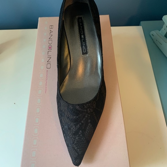 Bandilino Black Pumps - Picture 2 of 4